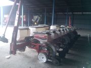 Сеялка точного высева механическая MASSEY FERGUSON 555 РЯДОВ 12 готова